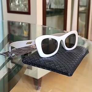 Bottega Veneta Eyewear Cat-eye Sunglasses ❤️